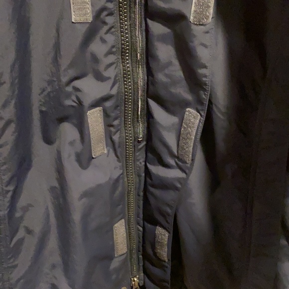 Under Armour coat size M - Picture 7 of 11